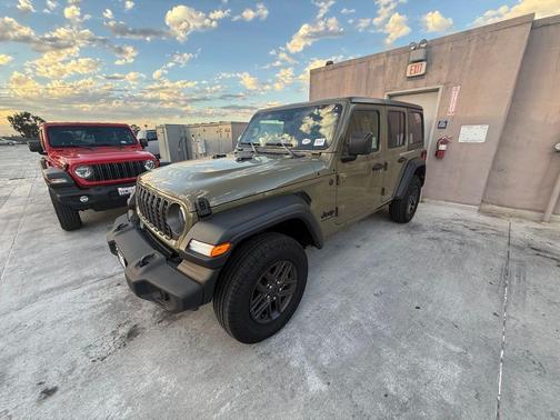 2025 Jeep Wrangler Sport