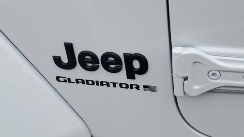 2026 Jeep Gladiator Sport