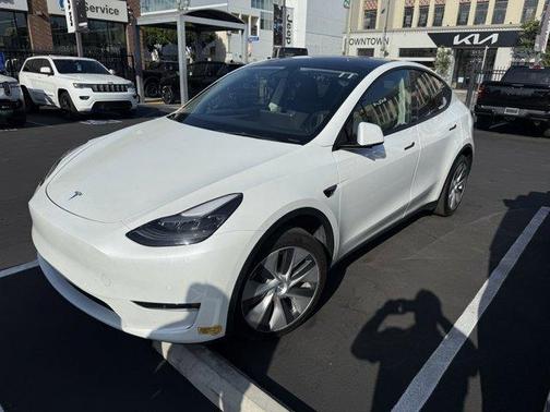 2022 Tesla Model Y Long Range