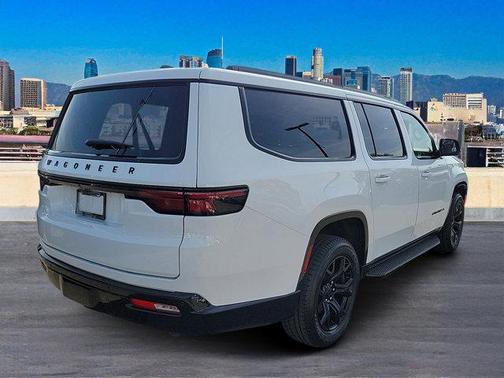 2025 Jeep Wagoneer L Series II