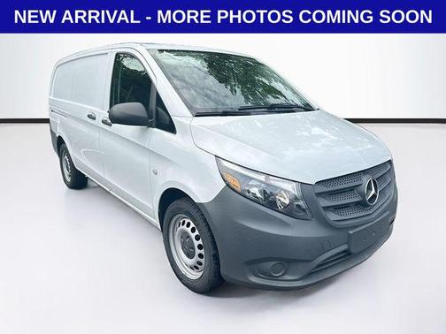 Arctic White 2020 Mercedes-Benz Metris Base