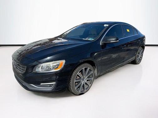 2016 Volvo S60 T6 Drive-E Platinum