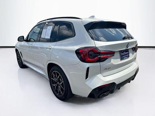 Mineral White Metallic 2024 BMW X3 xDrive30i