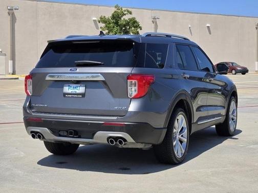 2021 Ford Explorer Platinum