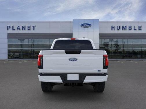 2025 Ford F-150 Lightning XLT