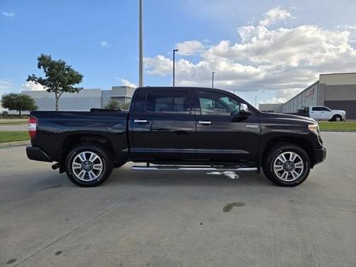 2020 Toyota Tundra Platinum