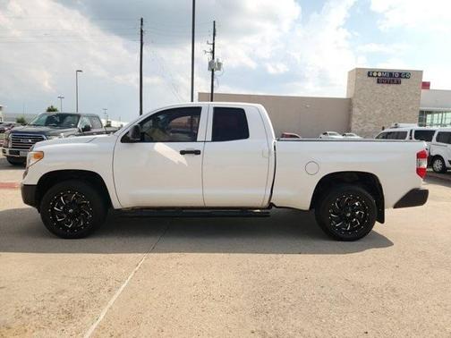 2016 Toyota Tundra SR5