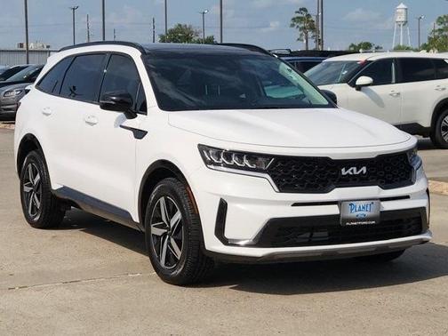 2023 Kia Sorento S