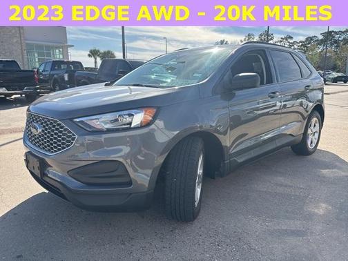 2023 Ford Edge SE