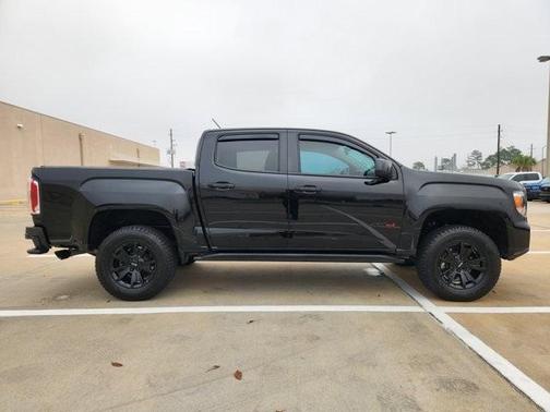 2022 GMC Canyon AT4 w/Cloth