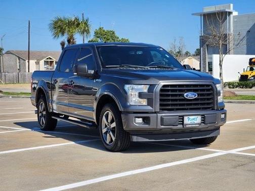 2017 Ford F-150 XLT