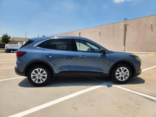 Vapor Blue 2024 Ford Escape Active