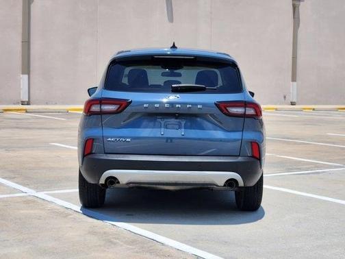 Vapor Blue 2024 Ford Escape Active