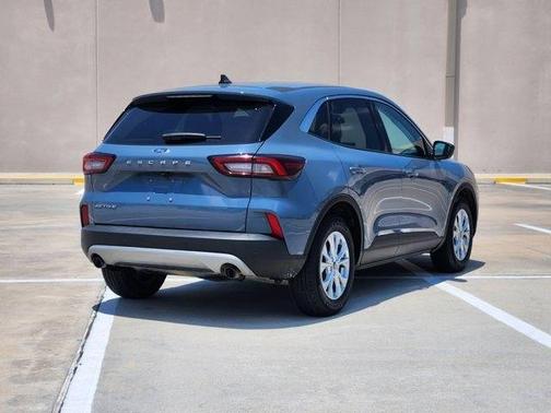 Vapor Blue 2024 Ford Escape Active