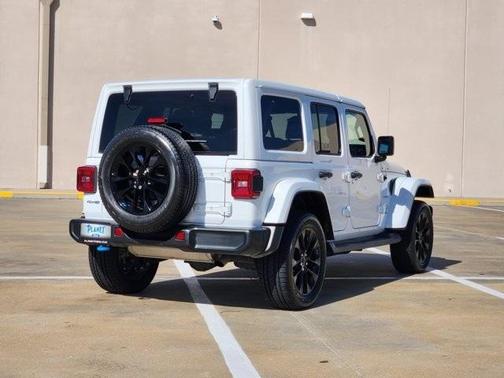 2022 Jeep Wrangler Unlimited 4xe Sahara