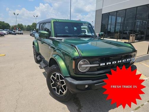 2024 Ford Bronco Outer Banks