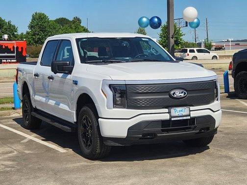 2025 Ford F-150 Lightning XLT