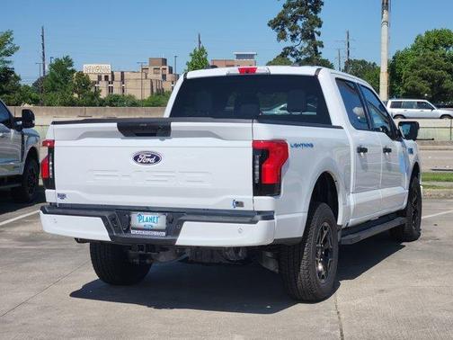 2025 Ford F-150 Lightning XLT