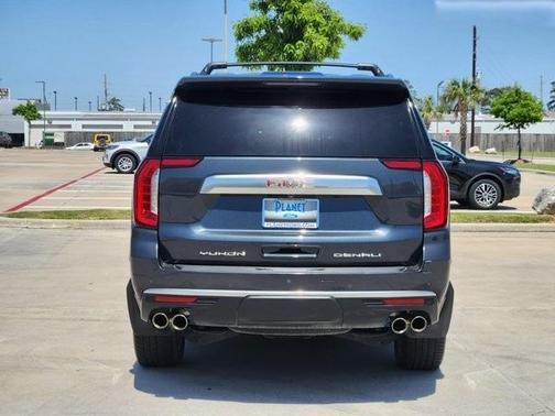 2022 GMC Yukon Denali