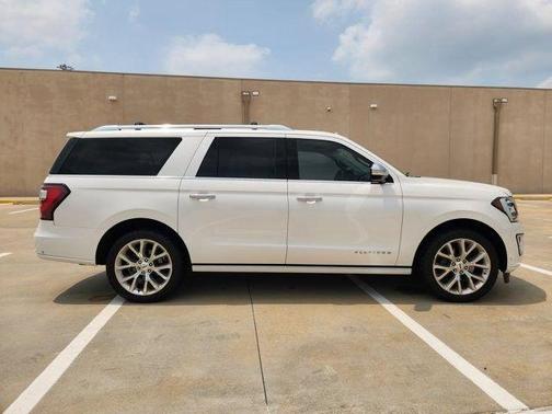 White Platinum 2019 Ford Expedition Max Platinum