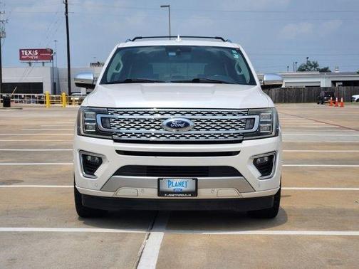 White Platinum 2019 Ford Expedition Max Platinum