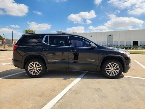 2018 GMC Acadia SLE-2