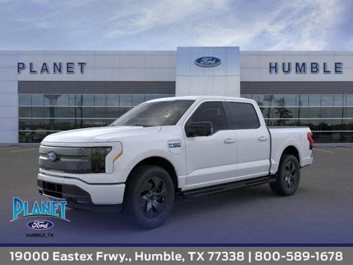 2025 Ford F-150 Lightning Flash