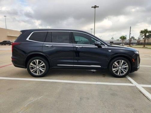 Dark Moon Blue Metallic 2022 Cadillac XT6 Premium Luxury AWD