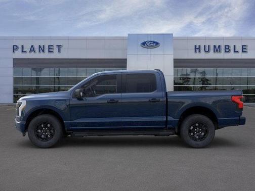2025 Ford F-150 Lightning XLT