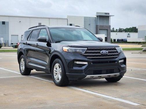 Black Metallic 2023 Ford Explorer XLT