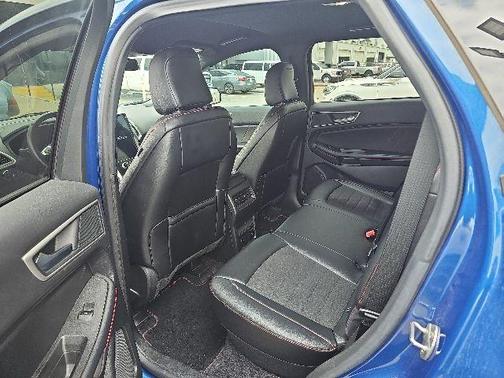 Atlas Blue Metallic 2024 Ford Edge ST Line