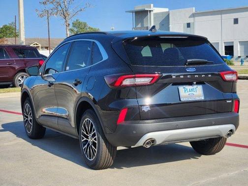 2025 Ford Escape PHEV