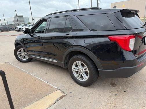 Black Metallic 2023 Ford Explorer XLT