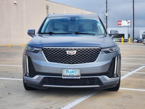 2021 Cadillac XT6 Premium Luxury FWD