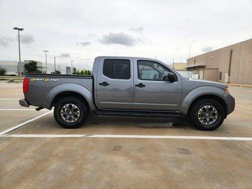 Gun Metallic 2018 Nissan Frontier Desert Runner