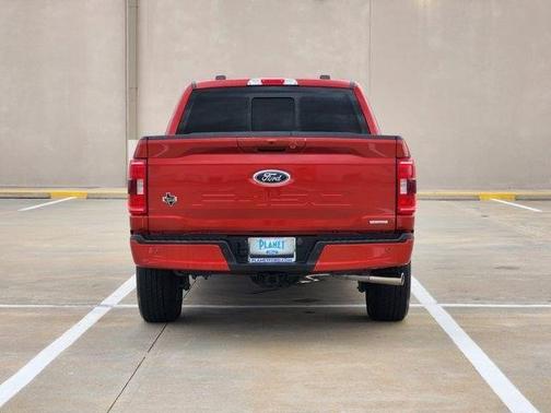 Chili Pepper Red 2023 Ford F-150 XLT