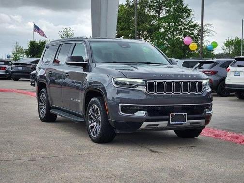 Metallic 2024 Jeep Wagoneer Series II