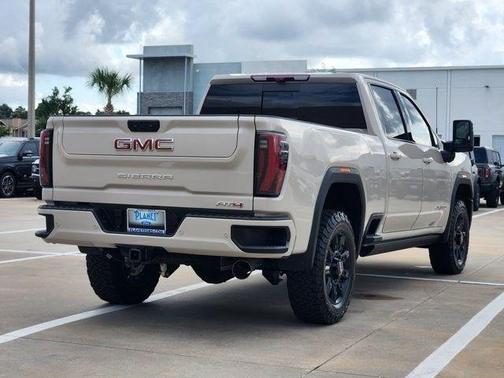 Dune 2026 GMC Sierra 2500 AT4