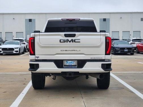 2024 GMC Sierra 2500 Denali Ultimate