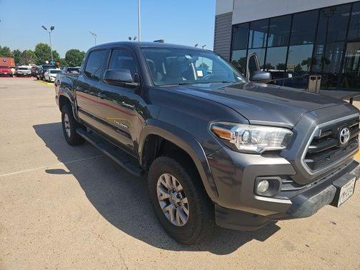 Silver 2017 Toyota Tacoma SR5