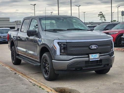 2025 Ford F-150 Lightning XLT
