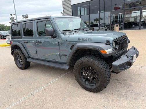 Anvil Clearcoat 2024 Jeep Wrangler Sport