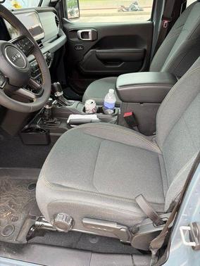 Anvil Clearcoat 2024 Jeep Wrangler Sport