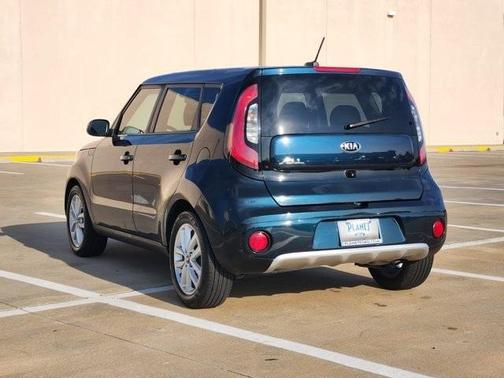 2019 Kia Soul +