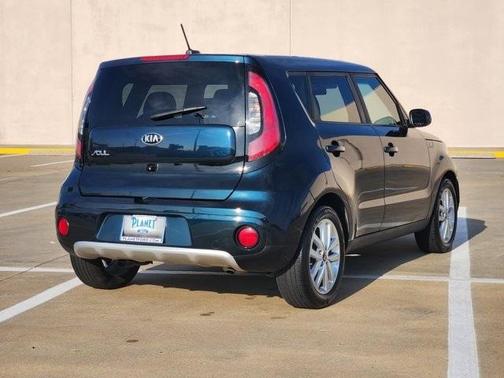 2019 Kia Soul +