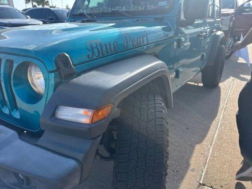 Bikini Pearlcoat 2020 Jeep Wrangler Unlimited Sport