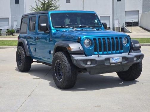 Bikini Pearlcoat 2020 Jeep Wrangler Unlimited Sport