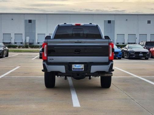 2025 Ford F-250 Platinum