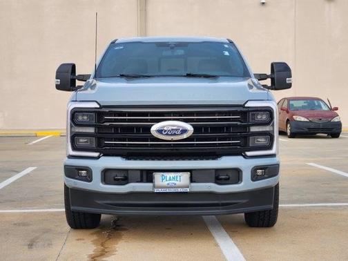 2025 Ford F-250 Platinum