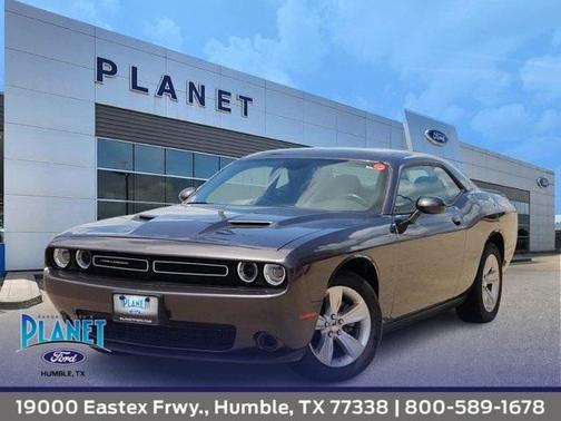 2023 Dodge Challenger SXT